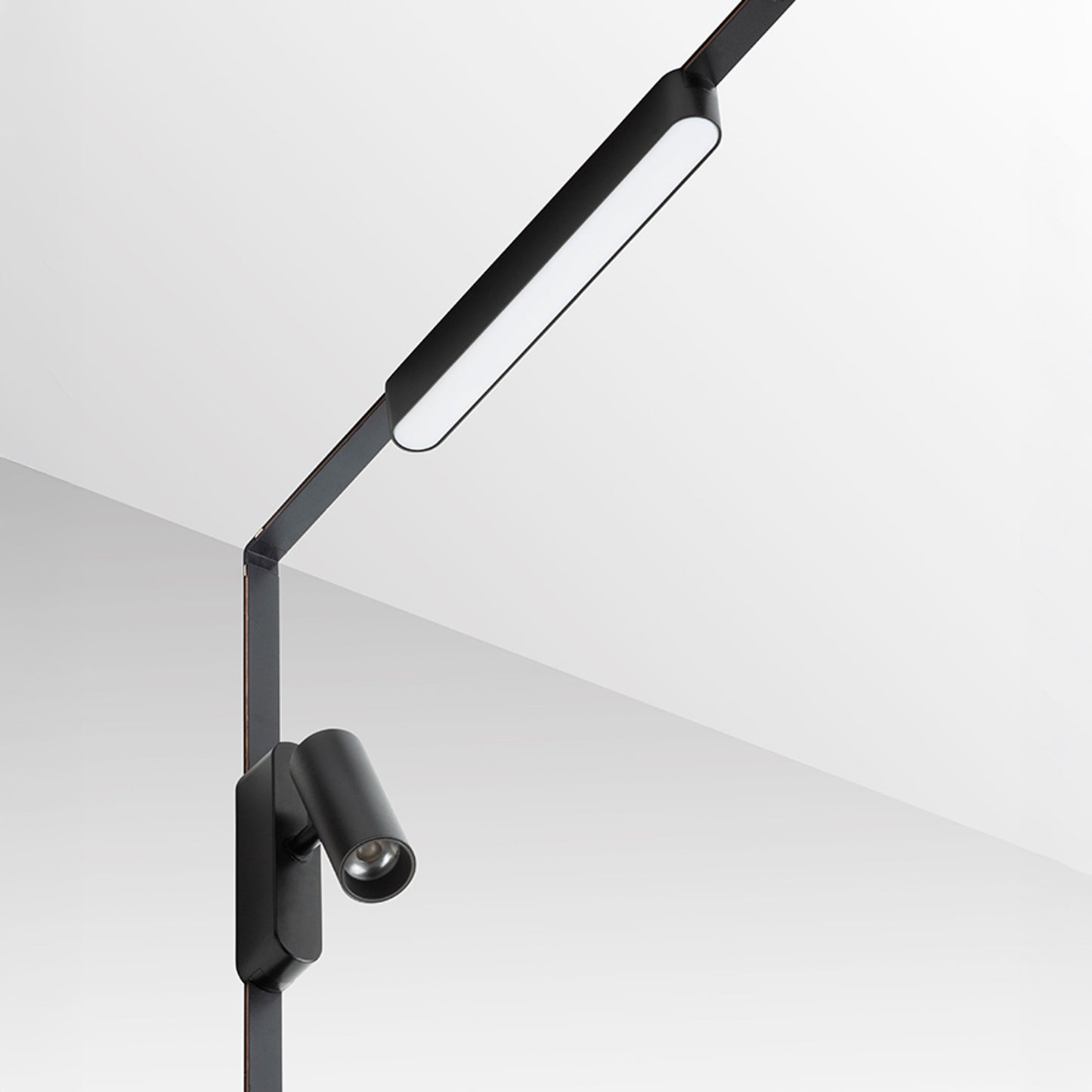 RENDL Ultra-thin track system LOKI 8 for the VEGA/WAVE system black 24= LED 6W 24° 3000K 4000K 6500K R14317 8