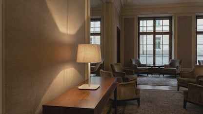 PERTH ΕΠΙΤΡΑΠΕΖΙΟ