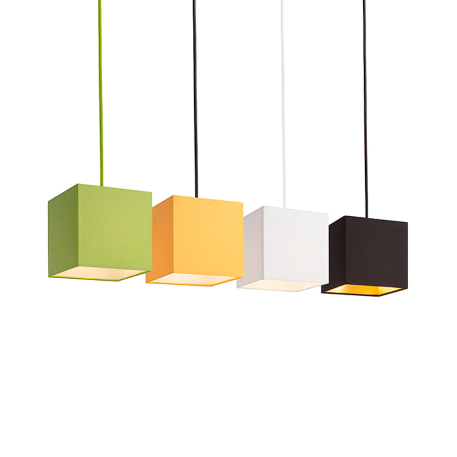 Καπέλα και αξεσουάρ